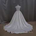 Элегантные бисером атласная линии свадебное платье